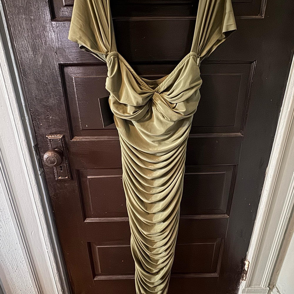 Norma Kamali Walter Dress - Olive Green Ruched Midi Dress celadon - Picture 4 of 6